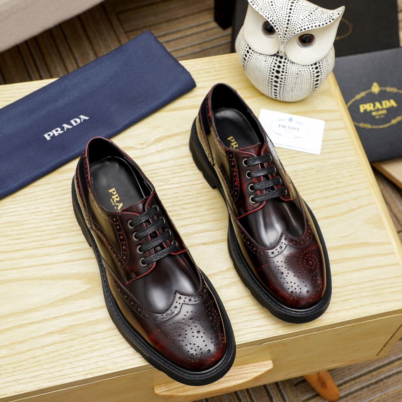 Pra*a leather shoes